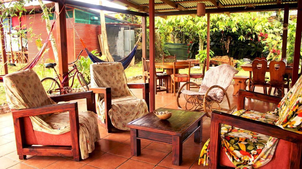 Hakuna Matata Hostel 卡维塔 外观 照片